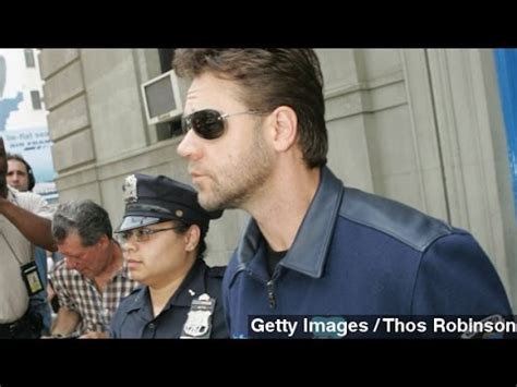 russell crowe phone incident